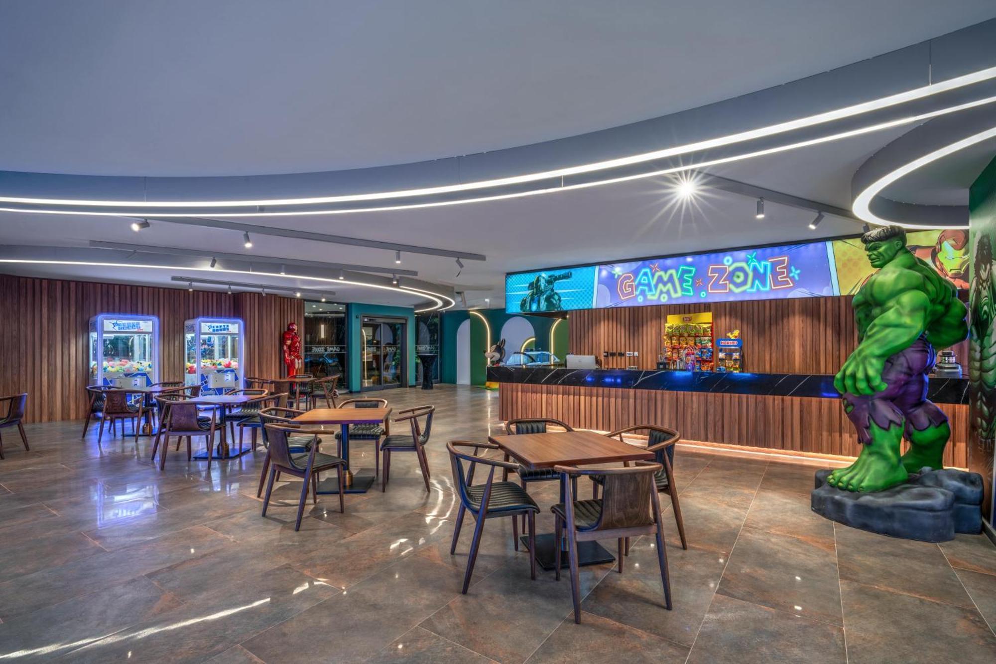 Grand Sapphire Resort & Casino Trikomo エクステリア 写真