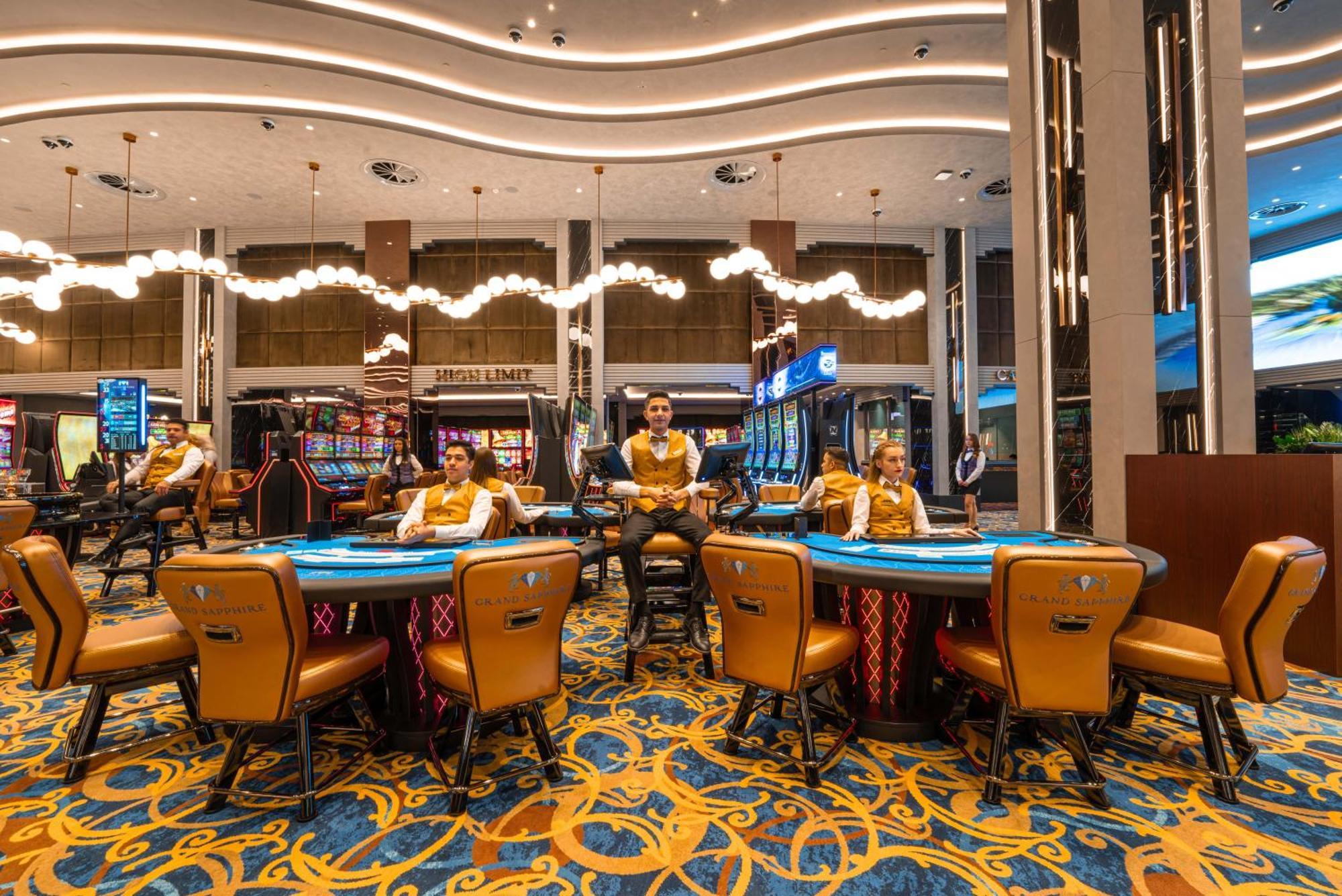 Grand Sapphire Resort & Casino Trikomo エクステリア 写真