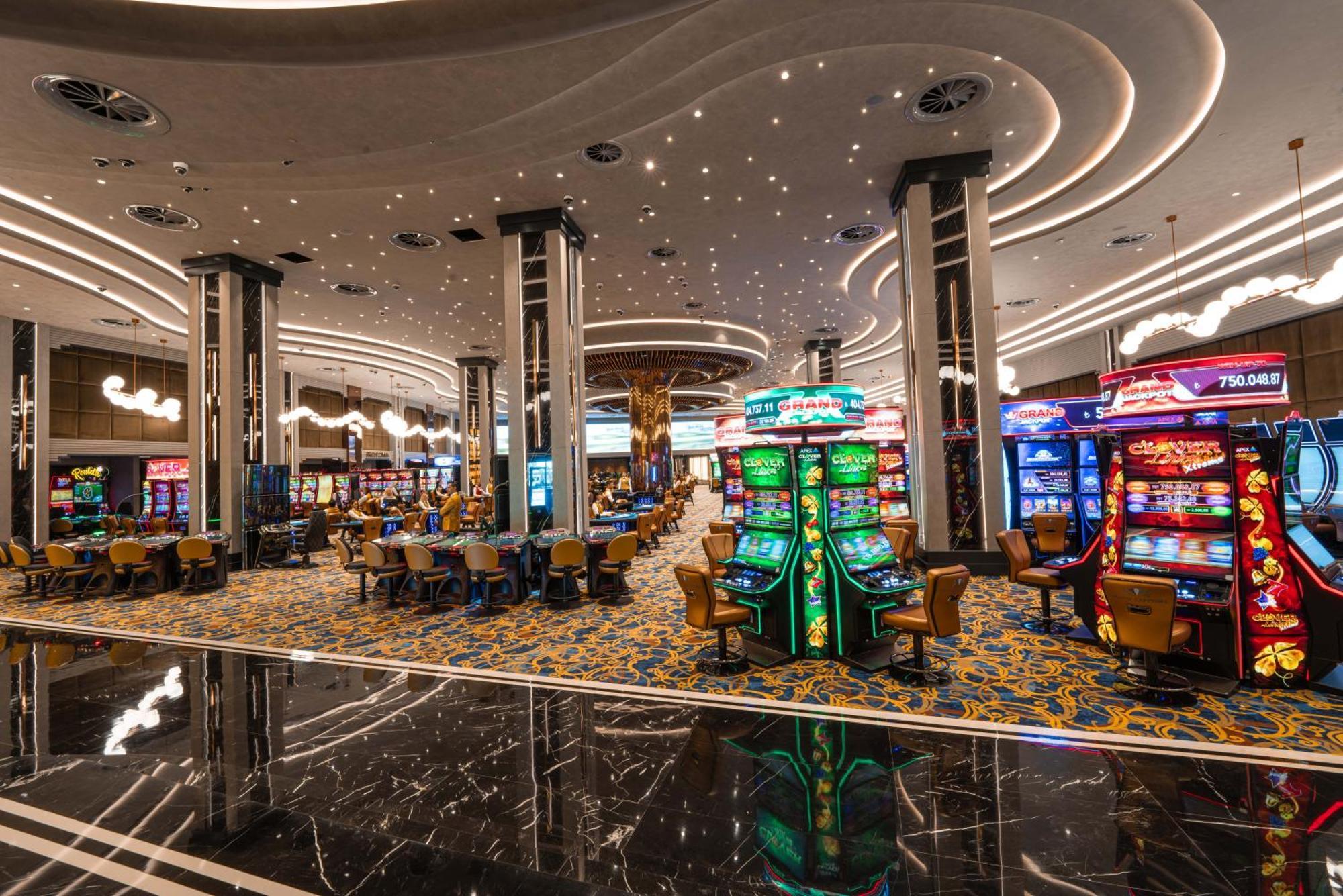 Grand Sapphire Resort & Casino Trikomo エクステリア 写真
